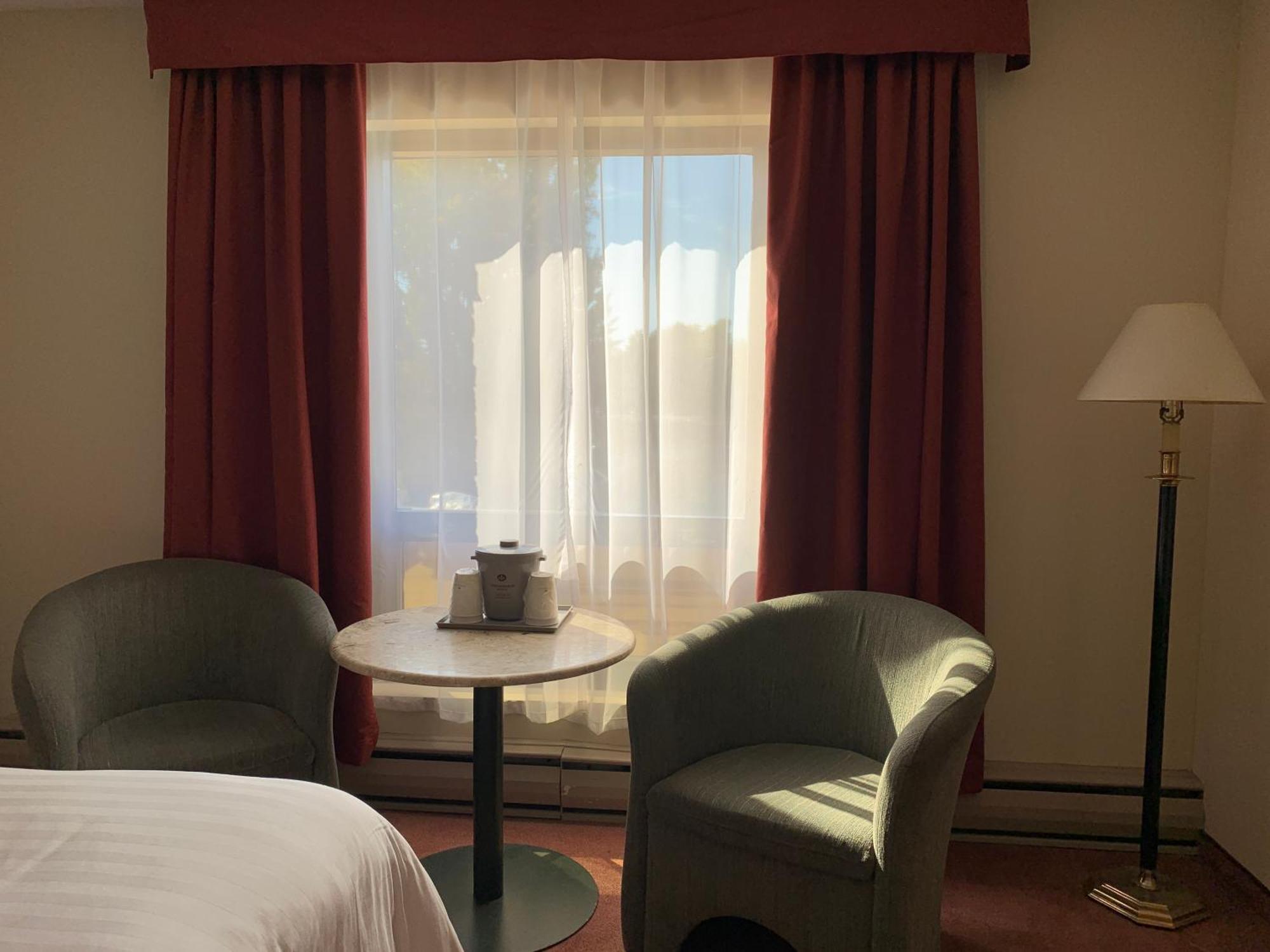 Hotels Gouverneur Труа-Ривьер Экстерьер фото